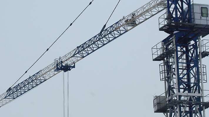 직업 외관 산업 백그라운드 겨울 건축양식 바닥 주택 사람 사람없음 건물 탑 장비 추위 화물 업무 작업 감독 기중기 눈보라 개발 건축업자 설치 지원 4K MOV 해외동영상 클립영상 건축물 계절 건축 눈_날씨 운송업 중장비 동영상 파일형식