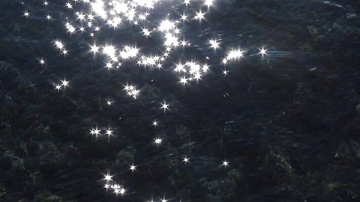 물결 파도 바다 컬러 백그라운드 패턴 자연 벽지 표면 추상 사람없음 물 파란색 반사 환경 수중 수영 젖음 신선 액체 떨어짐 지중해 당구 생태계 질감 생물학 생태학 소금물 잔물결 4K MP4 해외동영상 클립영상 자연요소 교육 컨셉 무늬 구기 수상스포츠 동영상 파일형식