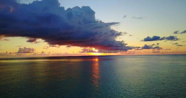 바다 백그라운드 휴식 사랑 사람없음 흰색 오픈 산호 휴양지 석호 터키석 4K MOV 해외동영상 클립영상 감정 컬러 컨셉 장소 자포동물 보석 동영상 파일형식