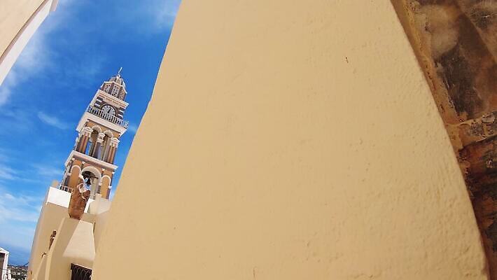 종교 시계 여행 백그라운드 십자가 건축양식 하늘 사람없음 건물 성당 교회 탑 봄 종 저녁 그리스 아치 종탑 산토리니 랜드마크 4K MP4 해외동영상 클립영상 건축물 계절 건축 유럽 종교건축 야간 동영상 파일형식