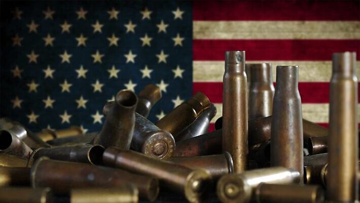 무기 공 안내 사람없음 금속 미국 총 껍질 깃발 원형 폭력 그룹 위험 군용 전쟁 사냥 슛 육군 총알 놋쇠 총포 4K MP4 해외동영상 클립영상 도형 컨셉 북아메리카 재질 군대 사회이슈 동영상 파일형식