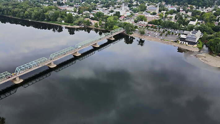여행 교통시설 자연 하늘 산 안테나 파노라마 국립공원 풍경 사람없음 야외 여름 관광지 강 도시풍경 여행객 미국 도시 역사 타운 항공촬영 드론 저지 조감도 4K MOV 해외동영상 클립영상 계절 공원 뷰포인트 교통 북아메리카 통신 촬영기법 사람 시설 생태계 동영상 파일형식