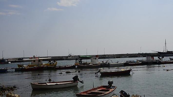 라이프스타일 교통수단 스포츠 바다 요트 교통시설 하늘 낚시 바람 휴가 휴식 항해 사람없음 물 금융 파란색 관광지 햇빛 항구 재산 고급 범선 승객 닻 카리브해 돛대 열대기후 MOV 해외동영상 클립영상 자연요소 컬러 여행 교통 컨셉 배_교통 레저 날씨 생활 경제 태양 시설 동영상 파일형식