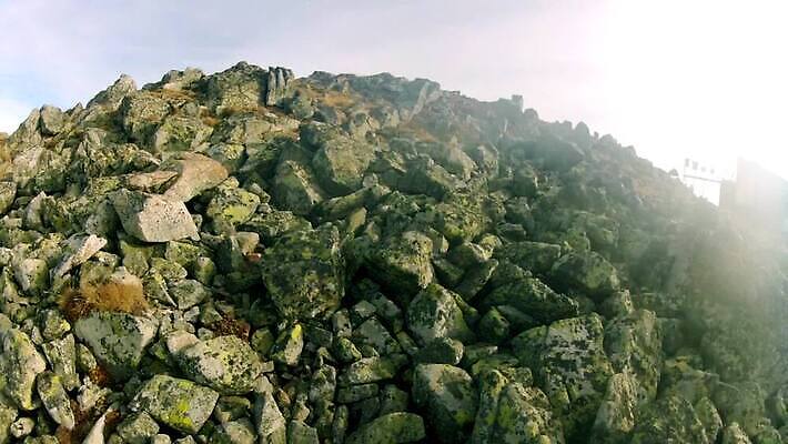 호수 스포츠 여행 컨셉 자연 하늘 성공 산 사람 사람없음 야외 파란색 여행객 등산 트래킹 하이킹 에너지 추위 용기 정상 고도 오르기 불가리아 산악가 절정 필승 하이커 1인칭시점 MP4 해외동영상 클립영상 그릇 시선 컬러 모션 레저 우승 생태계 동영상 파일형식 남유럽