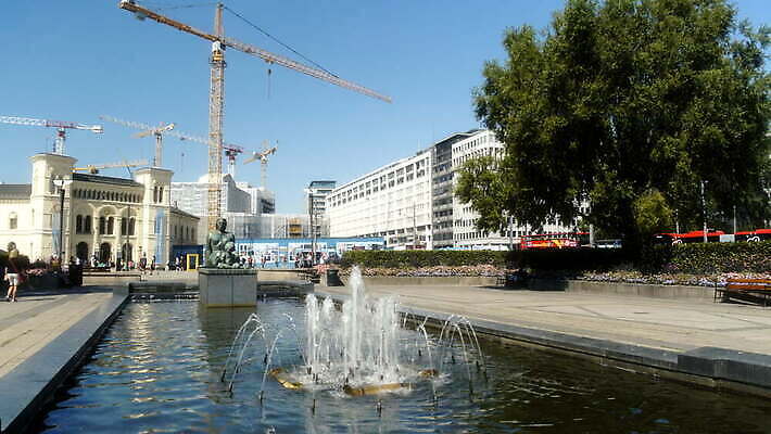 주간 노르웨이 사람없음 건물 센터 스칸디나비아 오슬로 4K MOV 해외동영상 클립영상 자연요소 건축물 유럽 동영상 파일형식