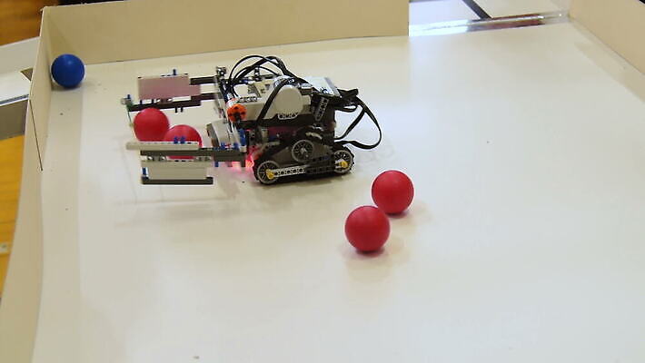 학생 교육 어린이 과학 공 교실 학교 수업 사람없음 스터디 도전 발표 수집 로봇 재판 공학 수집가 프로젝트 MOV 해외동영상 클립영상 직업 사람 학습 법 동영상 파일형식