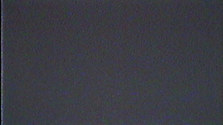 디자인 배너 컬러 백그라운드 패턴 인터넷 추상 흑백 미술 사람없음 가로 전자제품 디지털 스크린 모니터 검은색 텔레비전 자료 소리 공백 금지 수확 흰색 낟알 충돌 질감 신호 방송 전염 동영상 나쁜 그런지 깨짐 오류 왜곡 접수 채널 픽셀 효과 4K 깜빡이다 MOV 해외동영상 클립영상 컨셉 무늬 농업 문화예술 촬영기법 컴퓨터 질병 감염 파일형식