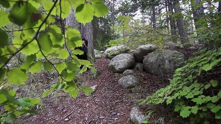모델 라이프스타일 손 응시 여자 감정 얼굴 생각 창문 스트레스 이끼 사람없음 야외 고통 터치 에너지 슬픔 도시 좌절 고독 숲 고민 문제 긴장 히스패닉 불만 나쁜 거짓말 곤란 배려 불평 요금 우울증 트러블 혼란 혼자 MP4 해외동영상 클립영상 시선 컨셉 사람 생활 신체부위 질병 동영상 파일형식