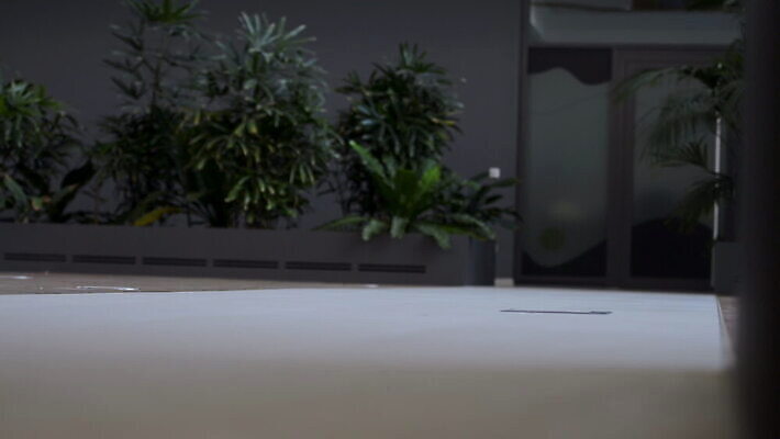 백인 여자 남자 청소년 독일 실내 병원 한명 20대 두명 뒷모습 걷기 건강관리 의사 코트 실험복 복도 뮌헨 바이에른 성인여자만 MOV 해외동영상 클립영상 서양인 1 유럽 뷰포인트 의학 모션 건강 관리 사람 청년 내부 외투 의료진 가운 동영상 여자만 성인만 파일형식