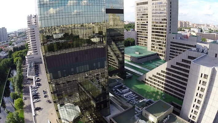 외관 백그라운드 건축양식 창문 하늘 미래 새로움 안테나 사람없음 건물 금융 파란색 도시풍경 사무실 반사 탑 고층빌딩 일몰 거울 도시 도심 저녁 상업 지역 MOV 해외동영상 클립영상 건축물 건축 컬러 컨셉 비즈니스 통신 풍경 빌딩 경제 노을 야간 동영상 파일형식