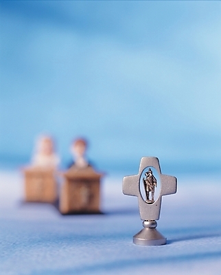 포토 JPG 기독교 종교 어린이 인형 백그라운드 십자가 종교용품 기독교용품 사람없음 장식 천주교 기도 어린이만 국내포토 사람 파일형식