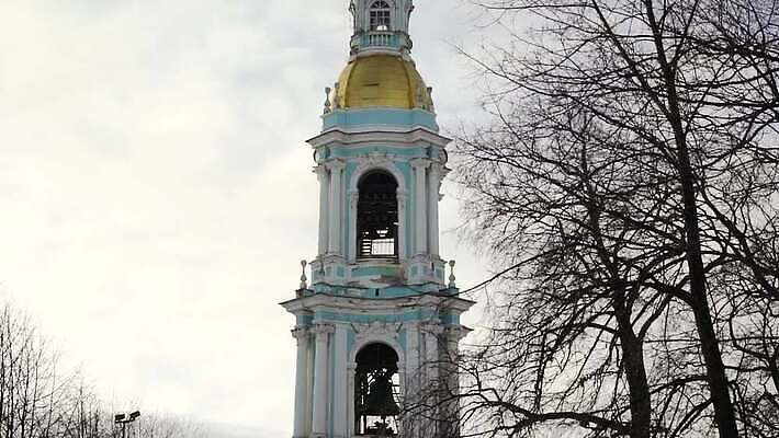 전통 외관 기독교 종교 여행 십자가 건축양식 하늘 사람없음 야외 건물 성당 교회 맑음 종 기둥 화려 러시아 종탑 랜드마크 러시아인 바로크 MOV 해외동영상 클립영상 서양인 건축물 건축 유럽 컨셉 종교건축 날씨 탑 동영상 파일형식