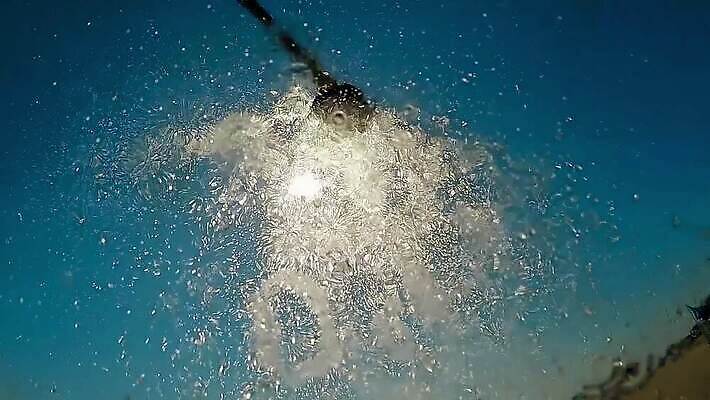 바다 백그라운드 모션 자연 하늘 휴가 수영장 건강 관리 사람없음 야외 초록색 물 여름 파란색 빛 머리 금속 목욕 젖음 흐름 추위 욕실 신선 액체 떨어짐 빨래 당구 묘사 휴양지 파이프 분무기 느림 내추럴 샤워실 스프링쿨러 위생관리 MP4 해외동영상 슬로모션 클립영상 자연요소 계절 컬러 컨셉 가사 재질 촬영기법 신체부위 구기 청결 장소 생태계 동영상 샤워시설 파일형식