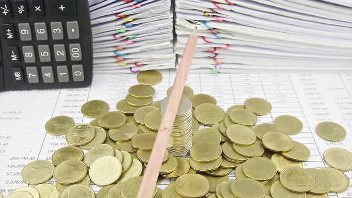 직업 종이 백그라운드 컨셉 비즈니스 아이디어 관리 사람없음 사무실 연필 갈색 쌓기 동전 흰색 시간 조직 그룹 황금 닫기 은색 편지 오브젝트 문서 파일 회전 클립 폴더 영수증 동영상 경영 계좌 과부하 보관소 세금 옛날 혼란 타임랩스 MOV 해외동영상 클립영상 컬러 돈 모션 학용품 촬영기법 금융 필기구 저장 파일형식