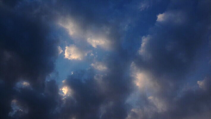 로우앵글 자연 하늘 날씨 독일 사람없음 야외 4K 락다운 MOV 해외동영상 클립영상 유럽 뷰포인트 생태계 동영상 파일형식