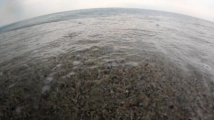 파도 바다 백그라운드 모션 자연 하늘 바람 날씨 사람없음 야외 물 파란색 어둠 힘 거품 회색 젖음 흰색 물방울 신선 떨어짐 위험 큼 충돌 속도 분무기 폭풍 격파 쓰나미 재앙 폭풍우 MP4 해외동영상 슬로모션 클립영상 자연요소 컬러 컨셉 촬영기법 비_날씨 크기 자연재해 생태계 동영상 해일 파일형식