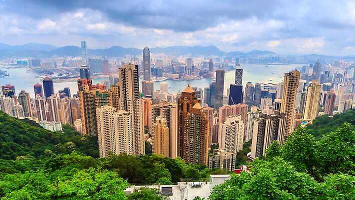 아시아 섬 여행 비즈니스 건축양식 교통시설 자연 하늘 바람 날씨 안테나 풍경 사람없음 건물 빛 도시풍경 탑 항구 고층빌딩 중국 도시 도심 언덕 해안도시 장면 포트 타운 홍콩 스카이라인 랜드마크 절정 4K 타임랩스 MP4 해외동영상 클립영상 자연요소 건축물 건축 나라 교통 통신 촬영기법 빌딩 시설 생태계 동영상 파일형식