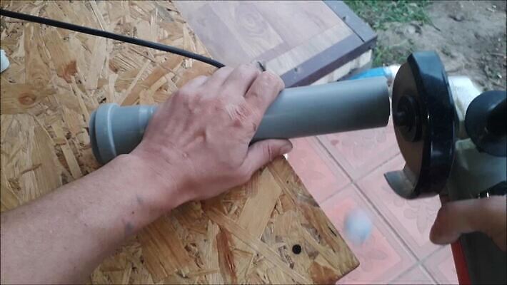 손 산업 모션 건설업 사람없음 야외 장비 업무 작업장 땅 자르기 시멘트 그라인더 작업도구 튜브 배수구 수도교 콘크리트 하수 성인만 MP4 해외동영상 클립영상 신체부위 물 도구 다리_건축물 작업 동영상 커피용품 파일형식