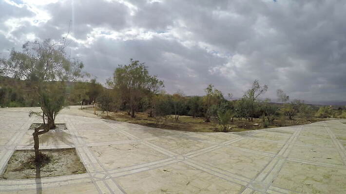 전통 여행 자연 휴가 부활절 사람 사람없음 강 여행객 흰색 축하 아기 예수 의식 영혼 아빠 떨어짐 땅 세례 순례 예루살렘 요르단 유월절 이스라엘 4K MOV 해외동영상 클립영상 기념일 컬러 컨셉 중동 가족 신_종교 생태계 동영상 서아시아 파일형식