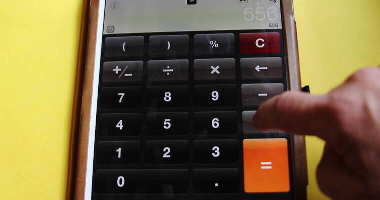 교육 돈 비즈니스 통계 설계 사람없음 금융 경제 전자제품 컴퓨터 사무실 세일 디지털 자료 거래 계산기 정보 계산 결과 주식 주머니 분석 보고서 투자 상업 감시 이익 공유 회계 계산서 계좌 세금 수입 예산 카운트 경제학 비용 4K MOV 해외동영상 클립영상 컨셉 문구용품 장비 재산 동영상 파일형식