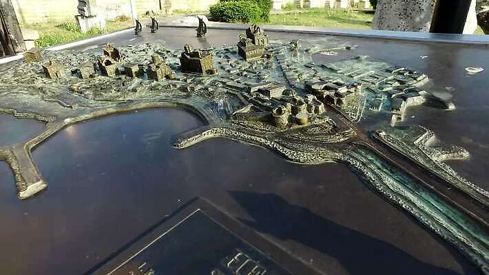 모델 실루엣 유럽 벽 여행 건축양식 자연 유물 벽돌 거리 사람없음 건물 여름 탑 골동품 바위 도시 성 역사 재산 시력 타운 랜드마크 불가리아 옛날 파멸 4K MP4 해외동영상 클립영상 전통 건축물 계절 건축 나라 컨셉 촬영기법 금융 돌_바위 생태계 동영상 파일형식 소멸 남유럽