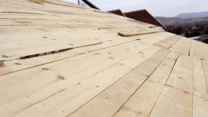 벽 건축양식 하늘 지붕 새로움 주택 프레임 사람없음 건물 목재 블록 재산 땅 목수 투자 시멘트 잡동사니 건축업자 계약자 진짜 콘크리트 4K MP4 해외동영상 클립영상 나무 직업 건축물 건축 컨셉 비즈니스 재료 금융 계약 동영상 파일형식