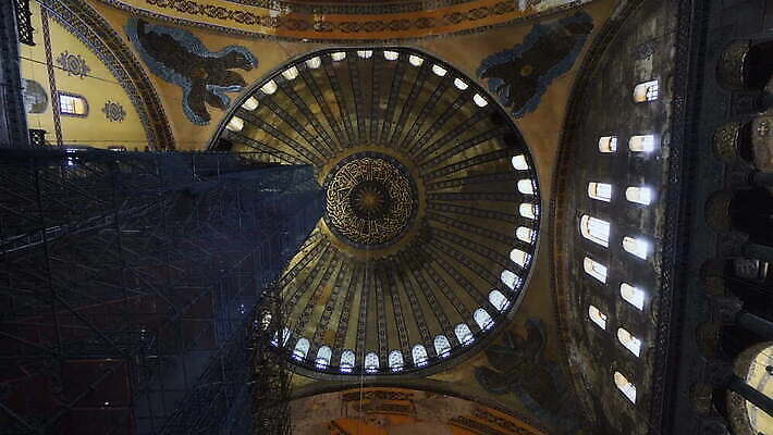 전통 기독교 종교 문화 여행 건축양식 이스탄불 실내 미술 사람없음 내부 건물 장식 성당 교회 사찰 예수 화려 역사 재산 이슬람교 아치 박물관 모스크 모자이크 칠면조 로마인 바실리카 비잔틴 숭배 옛날 특별함 4K MOV 해외동영상 클립영상 건축물 건축 컨셉 종교건축 조류 문화예술 인종 금융 신_종교 동영상 제국 파일형식 튀르키예