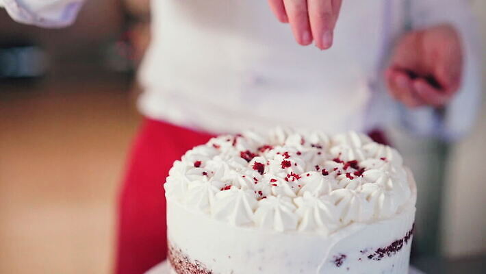 기술 실내 한명 사람없음 장식 이탈리아 덧셈 뿌리기 크림 준비 토스카나 락다운 MOV 해외동영상 클립영상 1 유럽 모션 사람 내부 수학 동영상 파일형식