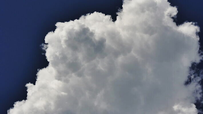 구름 컬러 백그라운드 자연 하늘 날씨 풍경 사람없음 야외 가로 여름 파란색 빛 햇빛 태양 우주 환경 흰색 전원 분위기 장면 천국 솜털 스카이라인 내추럴 오존 적란운 천창 유일 타임랩스 MOV 해외동영상 클립영상 자연요소 계절 컨셉 촬영기법 전기에너지 생태계 동영상 파일형식 구름_자연