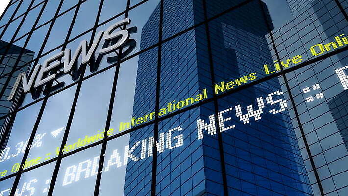 회사 비즈니스 통신 하늘 사람없음 건물 사무실 스크린 고층빌딩 도시 발표 센터 메시지 신문 뉴스 시장 도심 주식 애니메이션 온라인 편지쓰기 생존 주도 MOV 해외동영상 클립영상 건축물 빌딩 간행물 금융 기록 예절 편지 동영상 파일형식