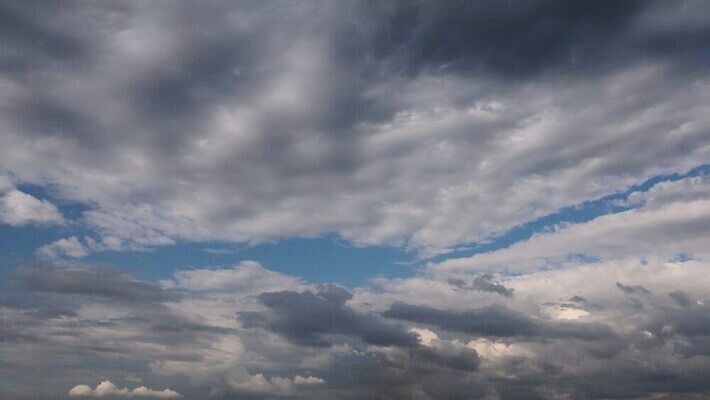 계절 백그라운드 모션 자연 하늘 산 사람없음 야외 파란색 햇빛 일출 안개 분위기 연기 숲 동영상 오지 4K 타임랩스 MP4 해외동영상 클립영상 컬러 컨셉 날씨 촬영기법 태양 노을 생태계 파일형식