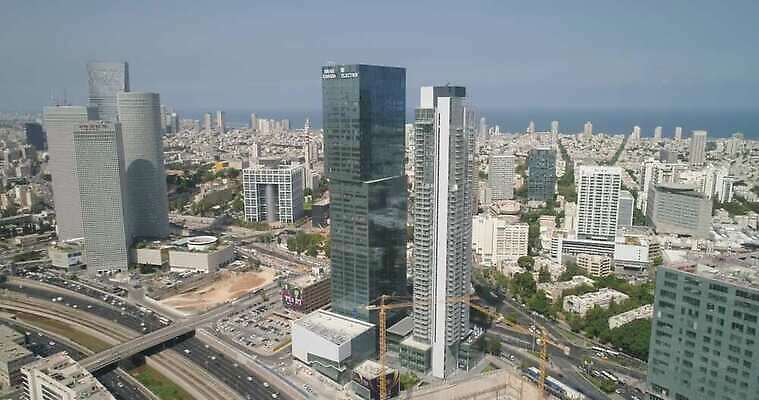 외관 비즈니스 건축양식 파노라마 풍경 사람없음 건물 여름 도시풍경 사무실 고층빌딩 도시 도심 타운 스카이라인 랜드마크 이스라엘 4K MOV 해외동영상 클립영상 건축물 계절 건축 촬영기법 빌딩 동영상 서아시아 파일형식