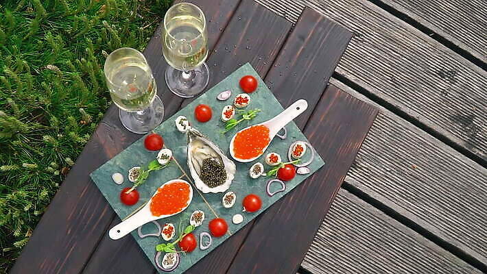 음식 컬러 오렌지 자연 건강 어류 요리 사람없음 빨간색 초록색 파티 식당 식사 저녁식사 신선 황금 고급 우아함 맛 아침식사 상품 해산물 메뉴 연어 내추럴 절임 정물화 캐비아 프리미엄 맛있는 MOV 해외동영상 클립영상 컨셉 과일 식재료 이벤트 상점 수중동물 그림 생태계 동영상 파일형식