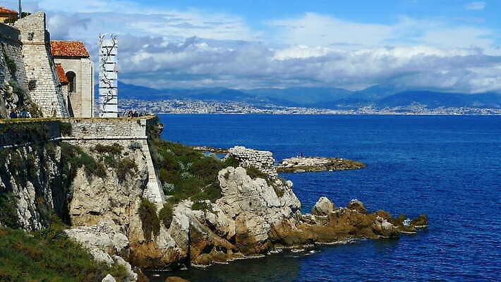 바다 여행 건축양식 하늘 주택 사람없음 야외 물 관광지 프랑스 암석 지역 연립주택 구시가지 4K 락다운 MOV 해외동영상 클립영상 자연요소 건축 유럽 건물 돌_바위 동영상 파일형식