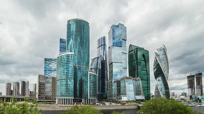 구름 디자인 외관 여행 백그라운드 돈 비즈니스 건축양식 창문 유리 하늘 미래 새로움 사람없음 건물 금융 파란색 도시풍경 사무실 태양 반사 탑 맑음 고층빌딩 거울 도시 센터 도심 큼 서식 시력 러시아 스카이라인 랜드마크 모스크바 복잡 4K 타임랩스 MOV 해외동영상 클립영상 자연요소 건축물 건축 유럽 컬러 컨셉 재질 날씨 촬영기법 풍경 빌딩 경제 재산 크기 동영상 파일형식