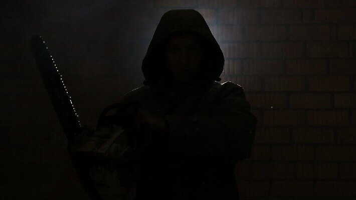 공원 남자 실루엣 거리 사람없음 검은색 어둠 덮개 도시 폭력 기다림 범죄 칼 호흡 유령 야간 저녁 위험 공격 도둑 절도 법 가스 살인 숨김 나쁜 불법 살인범 전기톱 소름 MOV 해외동영상 클립영상 자연요소 공공시설 감정 컬러 컨셉 모션 촬영기법 사람 뚜껑 범죄인 사회이슈 톱 동영상 파일형식