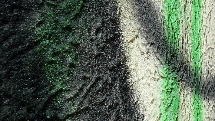 디자인 벽 컬러 백그라운드 추상 벽돌 미술 사람없음 건물 빨간색 초록색 컬러풀 뷰티 검은색 어둠 페인트 손상 벚꽃 붓 얼룩 그리기 닫기 질감 시멘트 덮기 층 제비 그런지 방치 석고 콘크리트 MOV 해외동영상 클립영상 건축물 꽃 컨셉 무늬 모션 조류 문화예술 동영상 파일형식