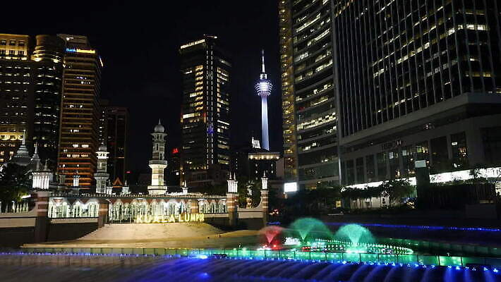 전통 디자인 외관 종교 패턴 건축양식 미술 사람없음 내부 건물 장식 강 여행객 우주 믿음 정원 기도 센터 역사 이슬람교 아치 모스크 커뮤니티 방문 첨탑 일반 말레이시아 랜드마크 마스지드 숭배 엘리먼트 MOV 해외동영상 클립영상 건축물 건축 감정 아시아 무늬 문화예술 사람 탑 동영상 파일형식