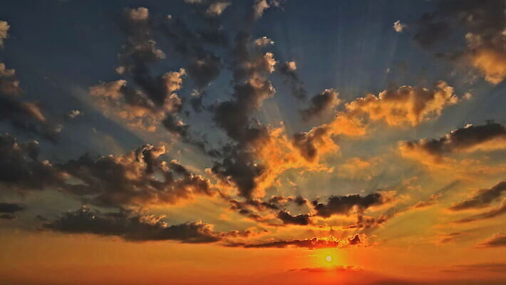 분홍색 자연 하늘 날씨 사람없음 가로 빛 햇빛 태양 평화 일출 환경 맑음 일몰 놀람 새벽 분위기 저녁 천국 솜털 뇌우 몽환 수평선 4K 타임랩스 MOV 해외동영상 클립영상 자연요소 감정 컬러 컨셉 촬영기법 표정 노을 야간 생태계 동영상 파일형식