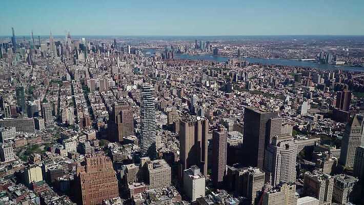 여행 비즈니스 건축양식 하늘 새로움 안테나 파노라마 풍경 사람없음 건물 물 금융 파란색 강 도시풍경 사무실 탑 항구 고층빌딩 미국 도시 도심 뉴욕 지역 방문 대도시 스카이라인 맨해튼 랜드마크 허드슨강 브루클린 4K MOV 해외동영상 클립영상 자연요소 건축물 건축 컬러 컨셉 북아메리카 통신 교통시설 촬영기법 빌딩 경제 동영상 파일형식