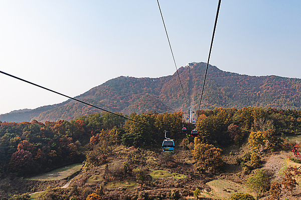 포토 JPG 주간 하늘 산 사람없음 야외 가을풍경 가을 케이블카 제천 국내포토 자연요소 계절 풍경 충청북도 파일형식 가을_계절