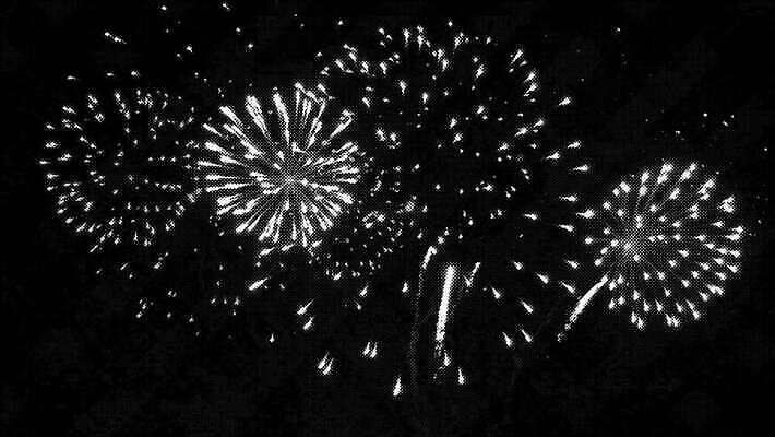 기념일 백그라운드 하늘 불 추상 휴가 기념 폭죽 불꽃놀이 이벤트 사람없음 컬러풀 파티 검은색 축제 어둠 축하 야간 큼 폭발 만화 묘사 질감 애니메이션 파열 고립 광 진짜 많음 MOV 해외동영상 클립영상 자연요소 컬러 컨셉 무늬 놀이 크기 동영상 파일형식