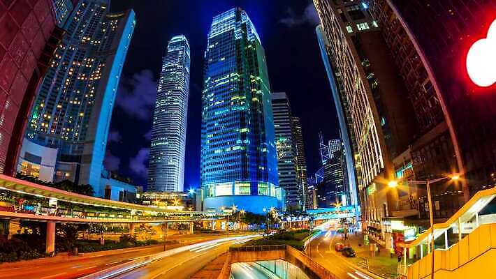 라이프스타일 외관 도로 여행 비즈니스 건축양식 교통시설 모션 자동차 거리 풍경 사람없음 야외 건물 경제 빛 도시풍경 세계 중국 새벽 도시 터널 도심 야간 교차로 속도 바쁨 타운 홍콩 빛망울 랜드마크 인기 4K 타임랩스 MP4 해외동영상 클립영상 자연요소 건축물 건축 아시아 길 육상교통 교통 촬영기법 생활 시설 동영상 파일형식