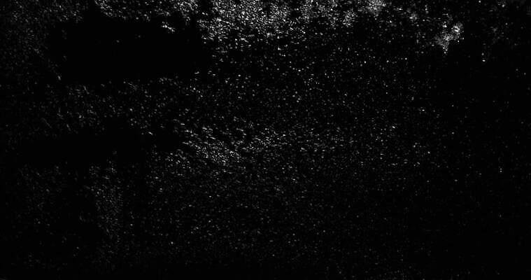 외관 백그라운드 모션 자연 사람없음 검은색 흰색 거친 고리 오염 입자 야간 먼지 덮기 고립 구성 그런지 효과 4K MOV 해외동영상 슬로모션 클립영상 자연요소 컬러 촬영기법 생태계 동영상 파일형식