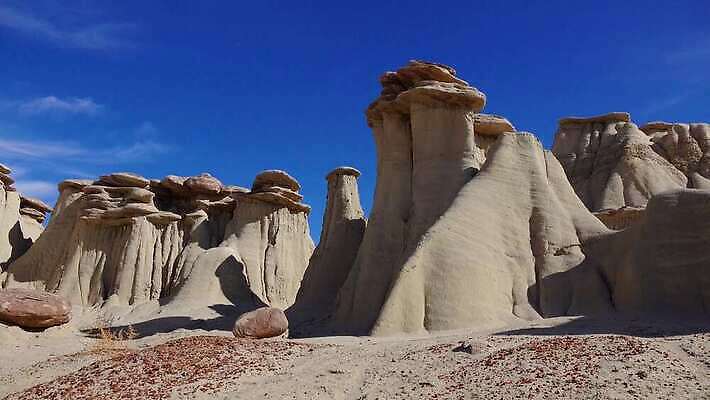 공원 자연 산 멕시코 건조 국립공원 사람없음 야외 가로 스터디 계곡 미국 사막 탐험 외계인 황무지 사암 뉴멕시코 전국 지질학 특별함 불모지 4K 건조기후 MP4 해외동영상 클립영상 공공시설 교육 컨셉 북아메리카 학습 미확인물체 돌_바위 생태계 동영상 파일형식