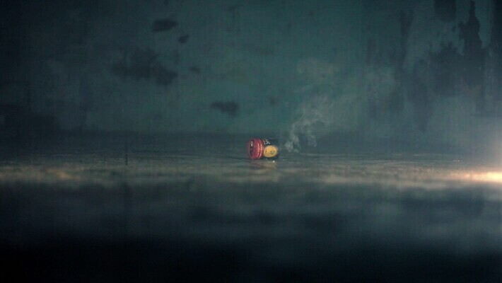 음식 이동 포장 모션 검은배경 불 추상 통 사람없음 빛 금속 공백 재활용 회색 소용돌이 원형 작업실 캔 은색 컨테이너 발사 폭발 오브젝트 싱글 흰배경 회전 롤 슛 수납 통조림 고립 돌리기 되감기 철강 MOV 해외동영상 클립영상 자연요소 도형 산업 컬러 백그라운드 컨셉 무늬 재질 검은색 회오리 흰색 친환경 동영상 파일형식