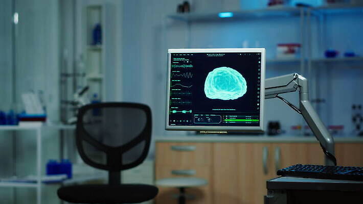 산업 과학 공장 건강 병원 현미경 실험 스터디 컴퓨터 약 디지털 스크린 모니터 장비 정보 실험실 결과 질병 야간 연구원 과학자 뇌 시설 하이테크 발견 개발 스캐너 비어있는 4K MOV 해외동영상 클립영상 자연요소 직업 컨셉 공업 의학 기술 실험기구 전자제품 학습 동영상 학자 파일형식