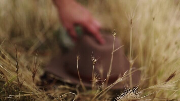 모자 유럽 선 바다 섬 여행 백그라운드 자연 하늘 휴가 영국 잉글랜드 파노라마 사람 풍경 사람없음 야외 초록색 물 도시풍경 역사 언덕 장면 지역 포트 동영상 랜드마크 수평선 MOV 해외동영상 클립영상 자연요소 잡화 나라 컬러 촬영기법 도시 생태계 파일형식
