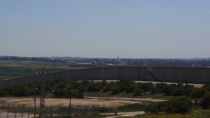 중동 사람없음 탑 보호 충돌 전쟁 보안 육군 이스라엘 팔레스타인 국경 MOV 해외동영상 클립영상 건축물 나라 컨셉 군대 안전 동영상 서아시아 파일형식