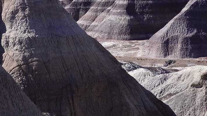 공원 모래 컬러 백그라운드 자연 산 건조 국립공원 풍경 사람없음 빨간색 컬러풀 골짜기 계곡 미국 흙 사막 바위 그리기 숲 언덕 부식 지역 사암 애리조나 내추럴 전국 지질학 불모지 막 4K MP4 해외동영상 클립영상 공공시설 교육 북아메리카 모션 돌_바위 생태계 동영상 파일형식